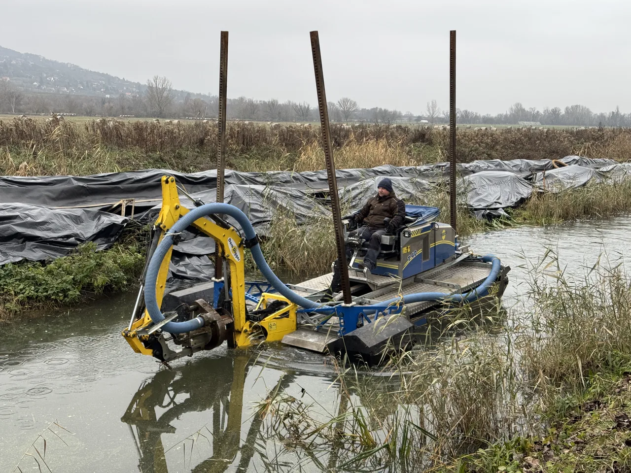 Hydromechanical dredging and dewatering